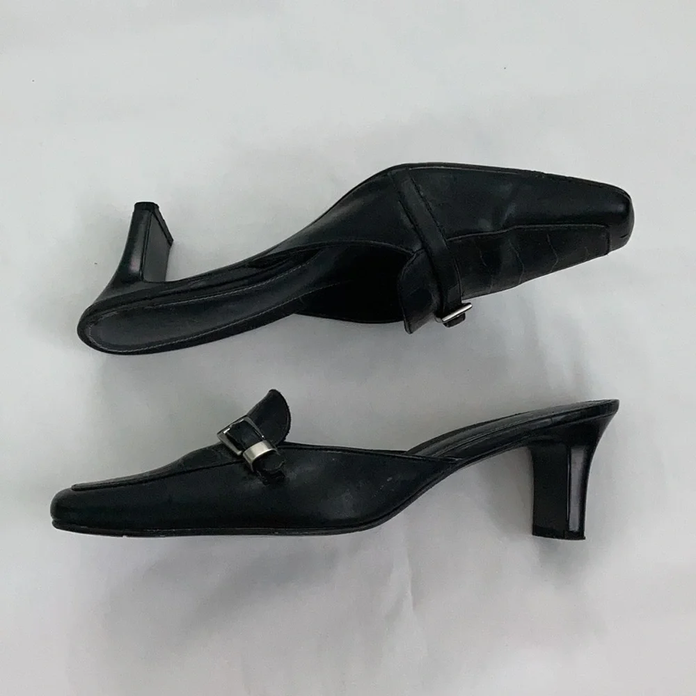 LifeStride Women’s Size 8.5M Black Slip-on Heels